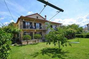 Koreni Apartments
